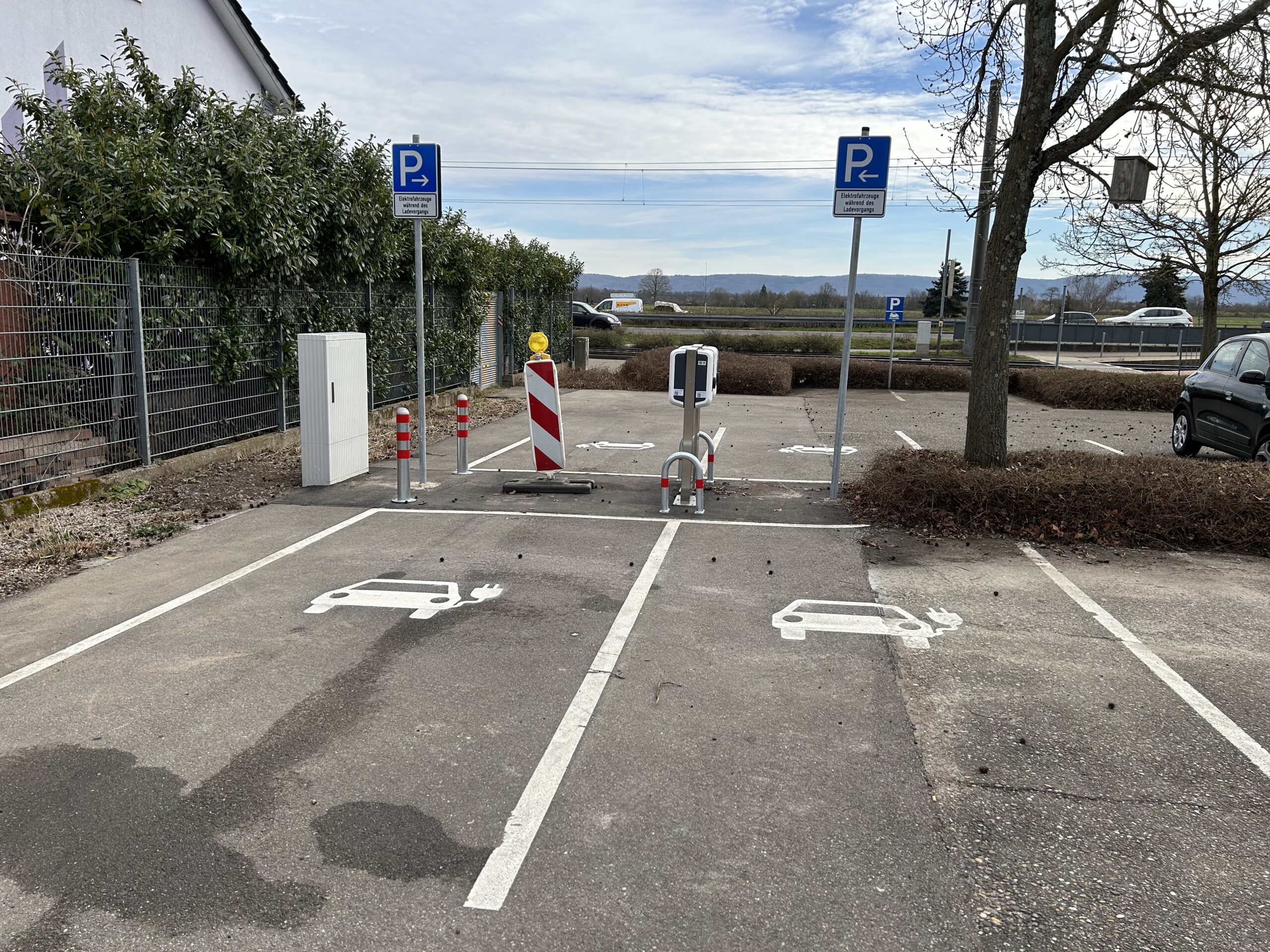 4 neue Ladepunkte in Betrieb