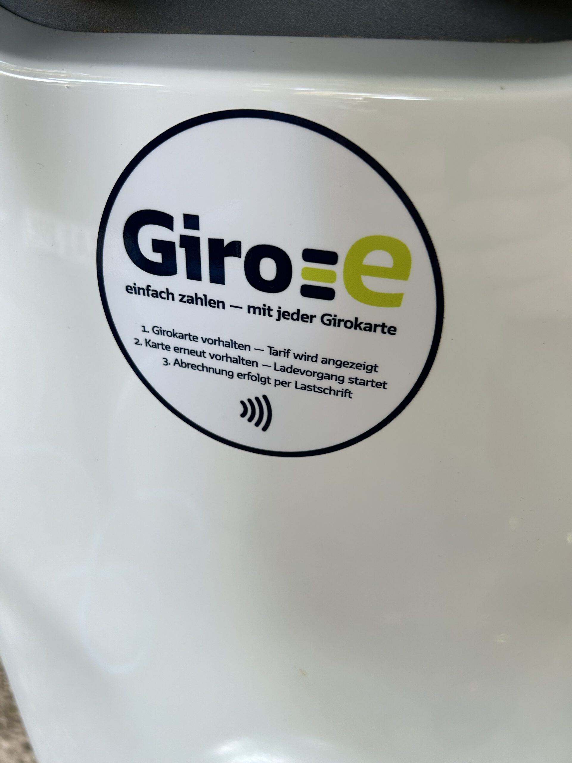 Giro-e